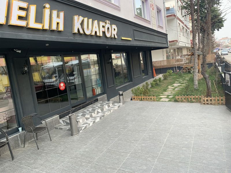 Melih Bayan Kuaför — fotoğraf 2